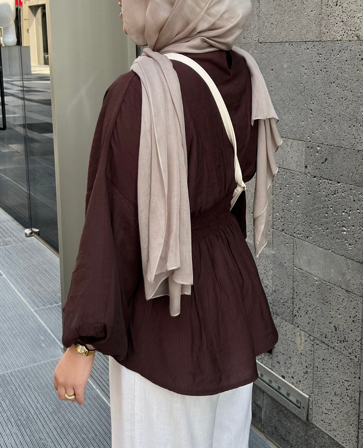 SERA BLOUSE BROWN