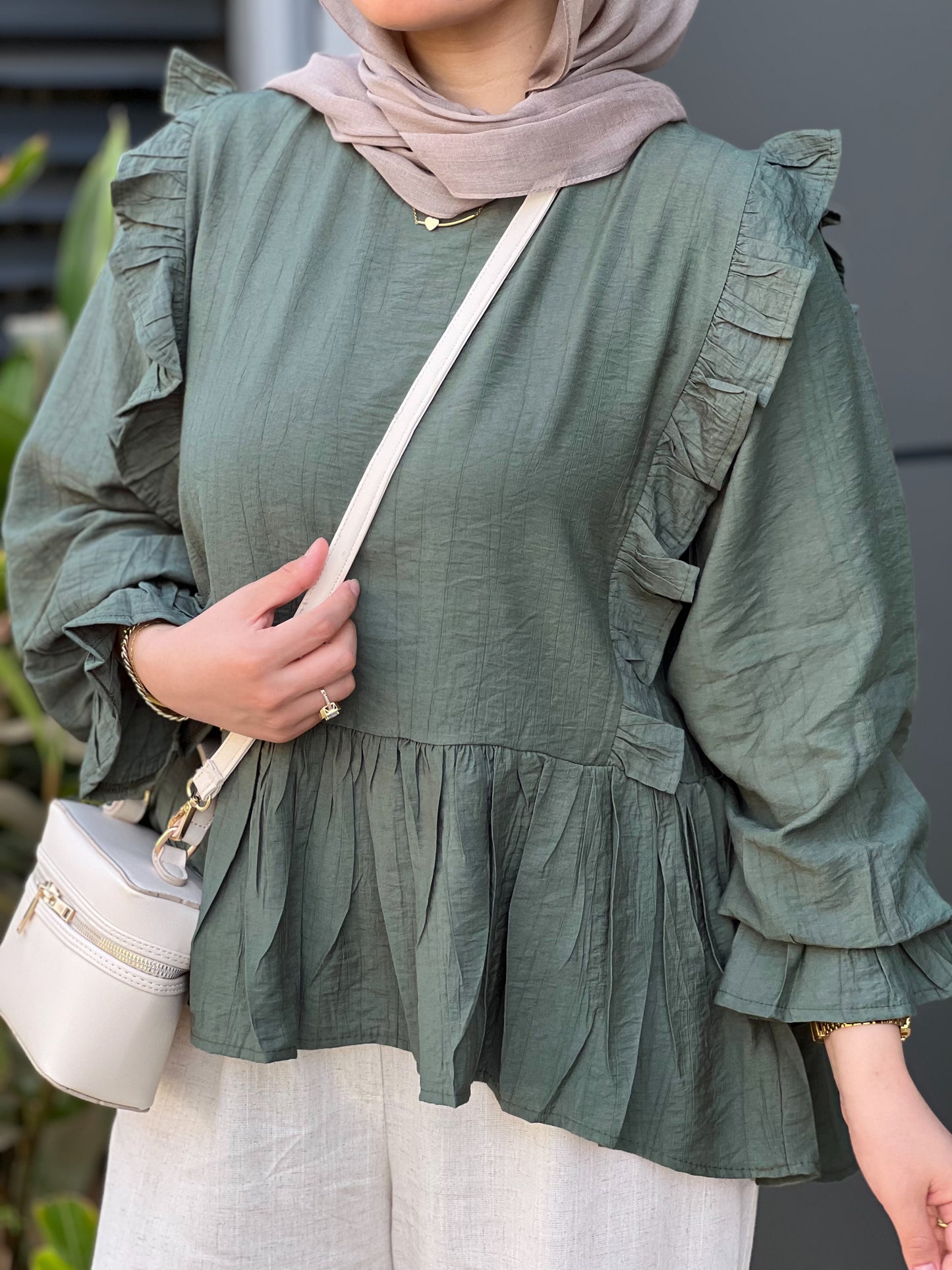 LILY BLOUSE OLIVE