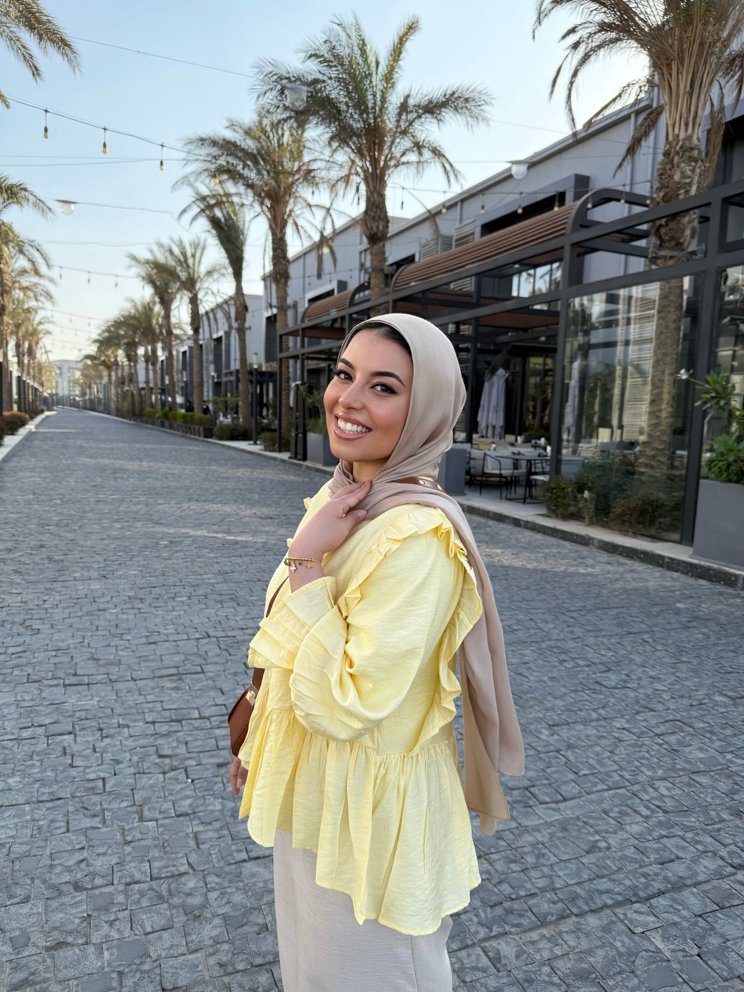 LILY BLOUSE BUTTER YELLOW