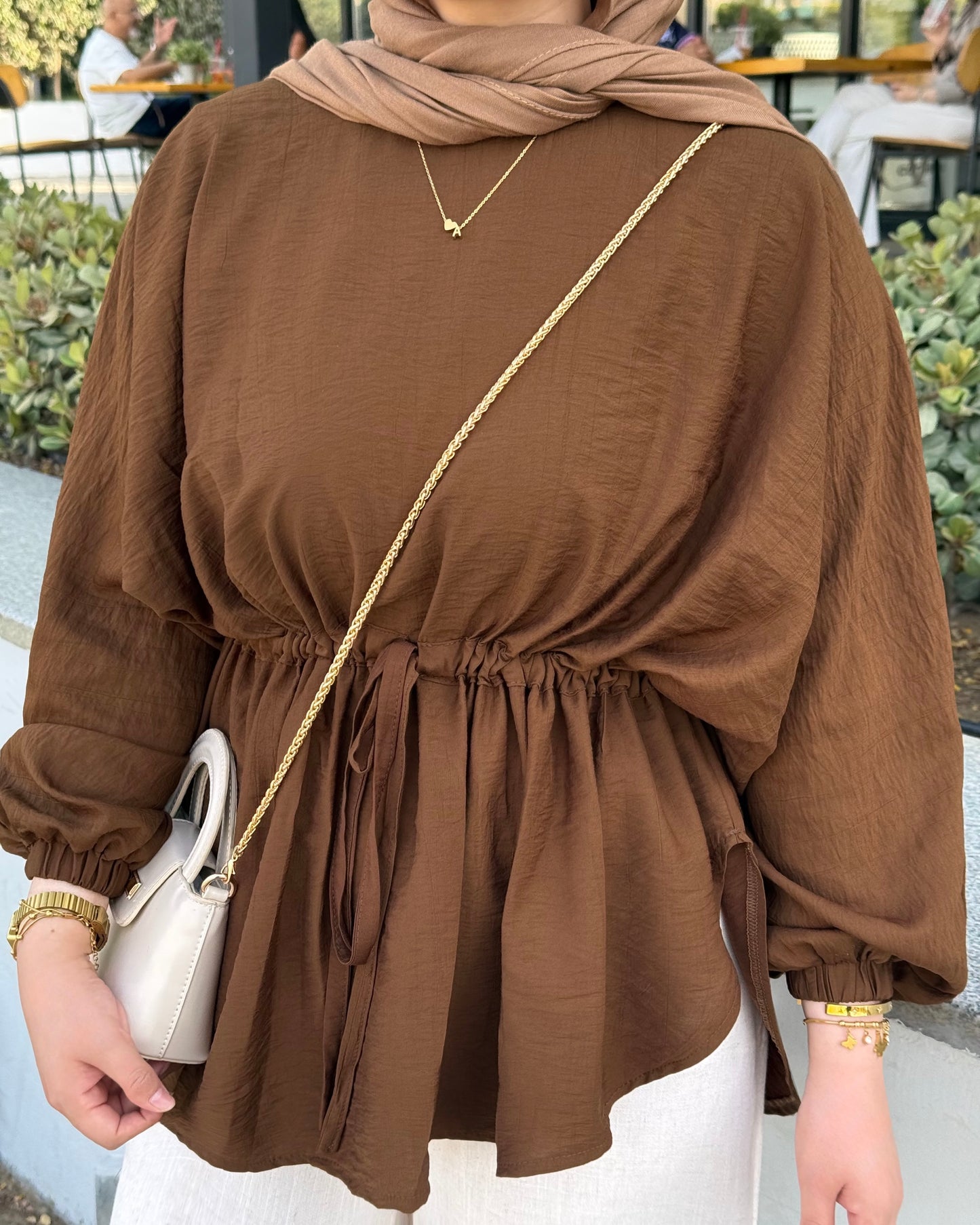 ELLIE BLOUSE BROWN