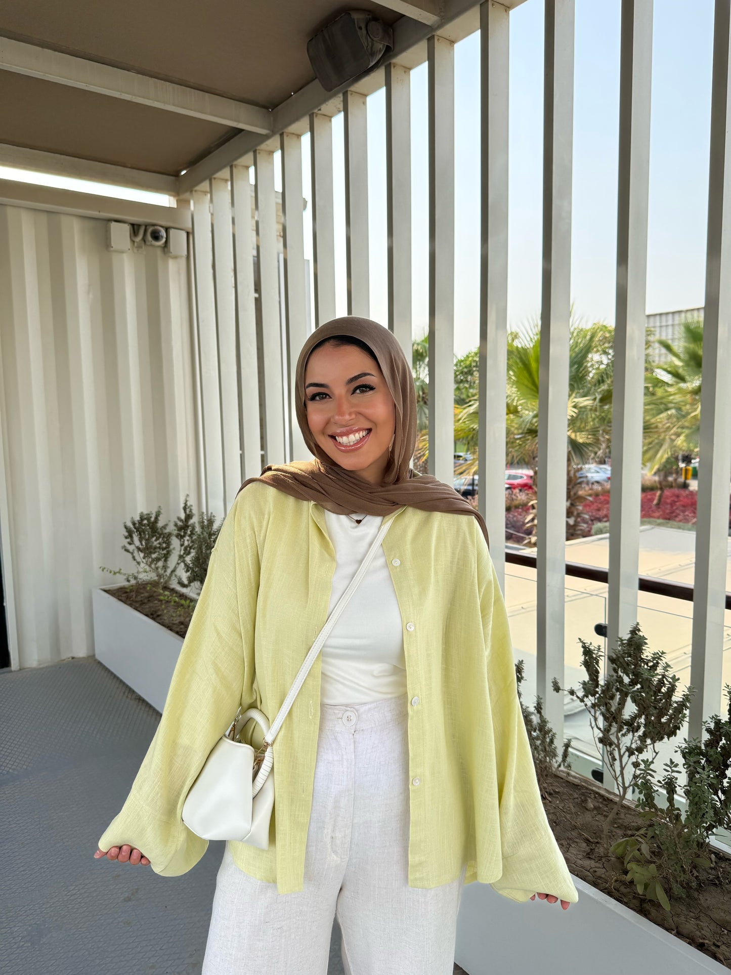LINEN SHIRT IN PALE LIME