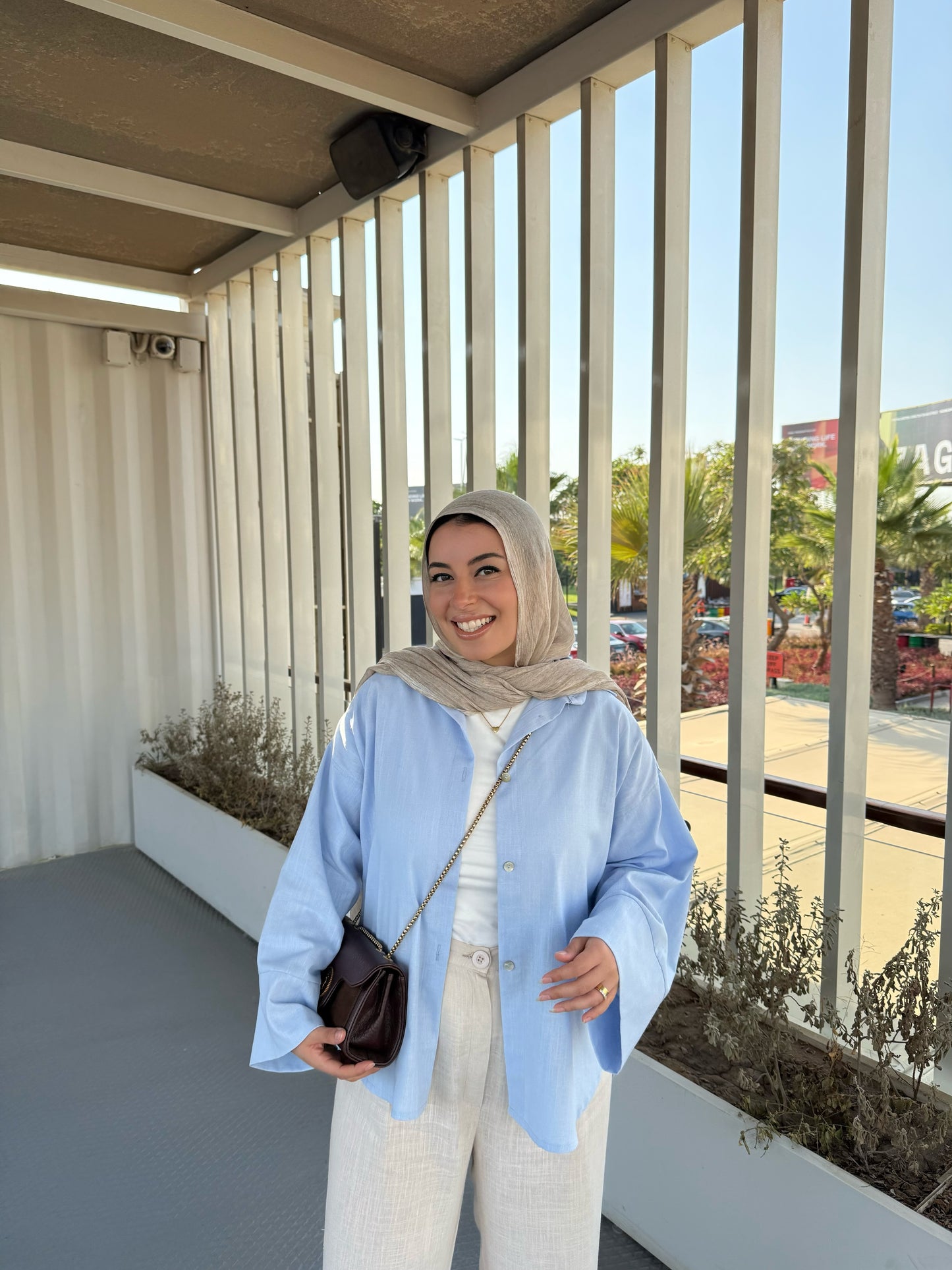 LINEN SHIRT IN SKY BLUE