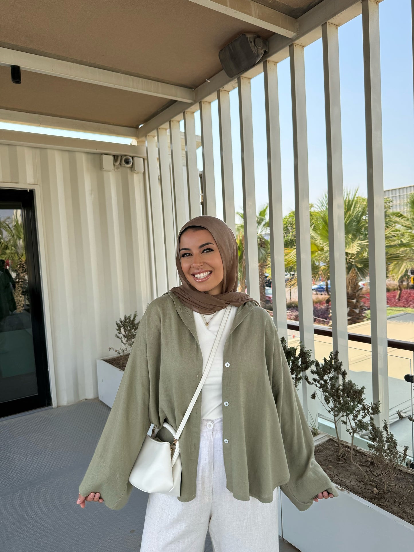 LINEN SHIRT IN MINT