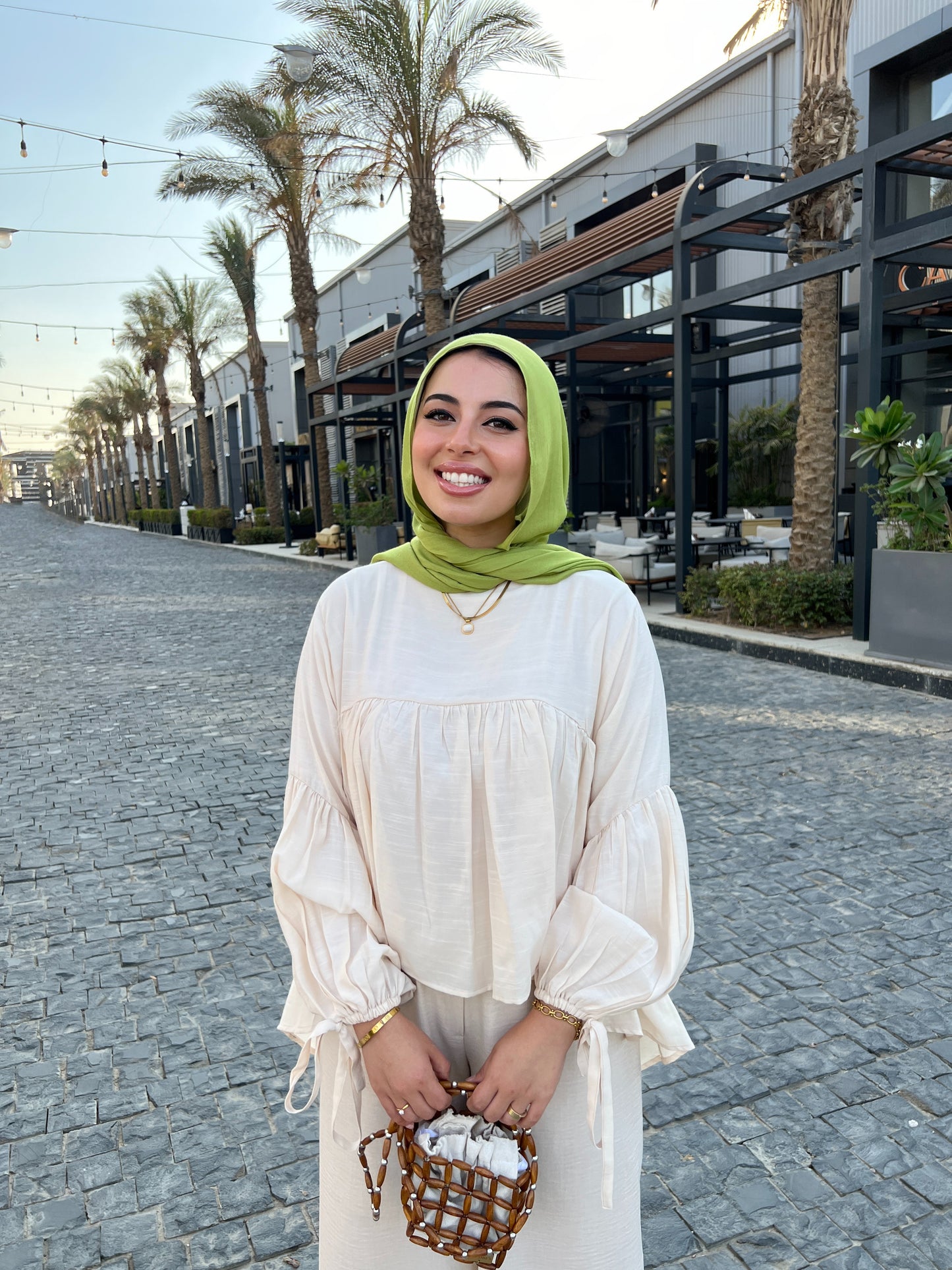 MIRA BLOUSE BEIGE
