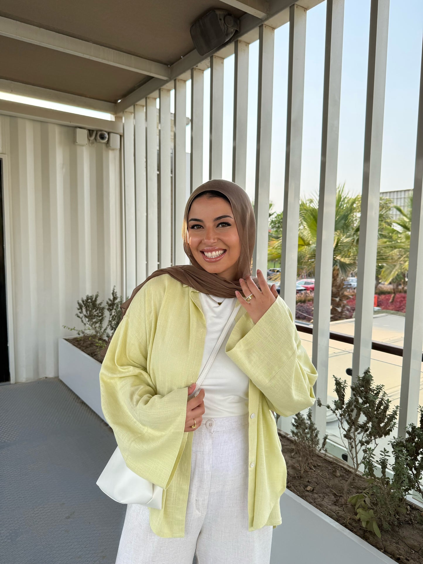 LINEN SHIRT IN PALE LIME