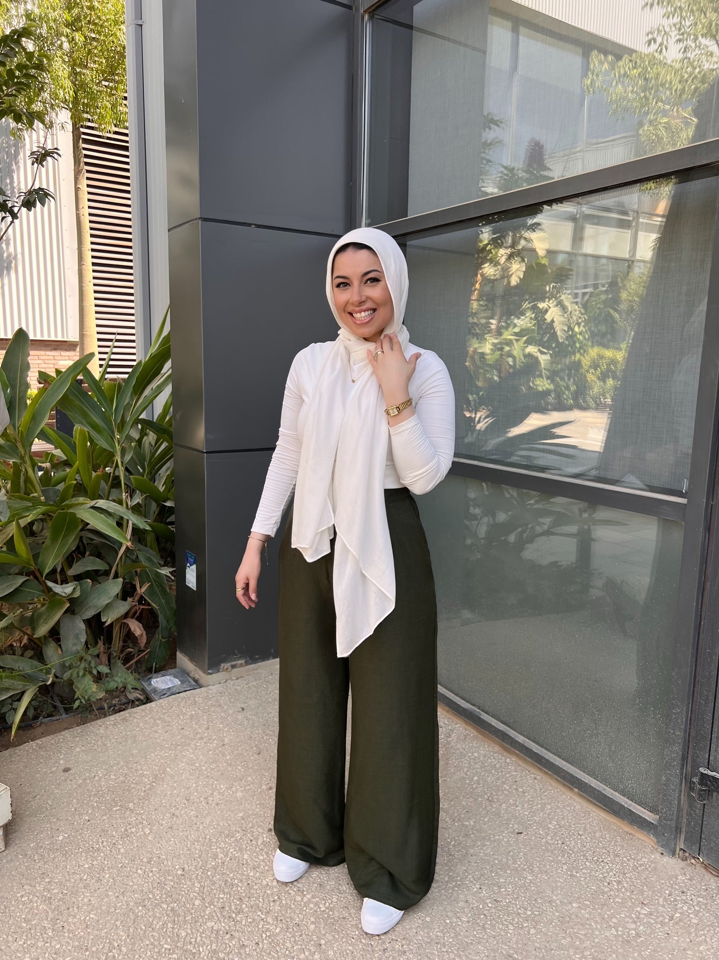 OLIVE LINEN PANTS