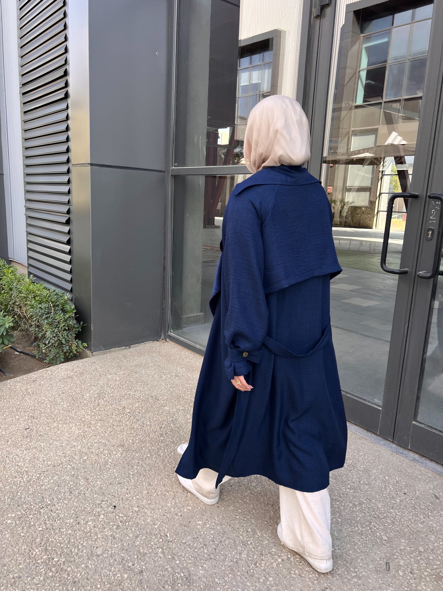 AMUNI LINEN TRENCH NAVY BLUE