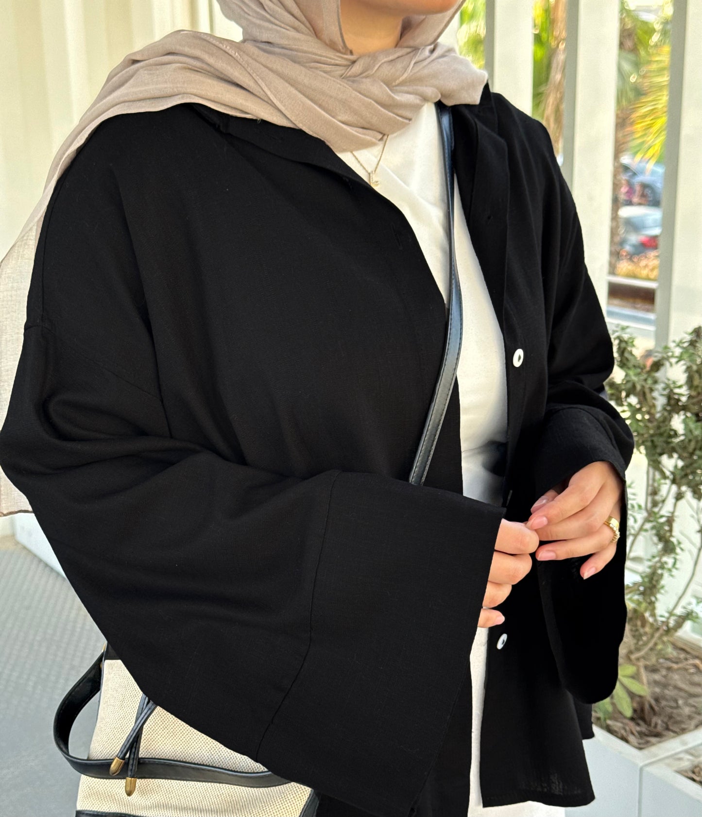 LINEN SHIRT IN BLACK