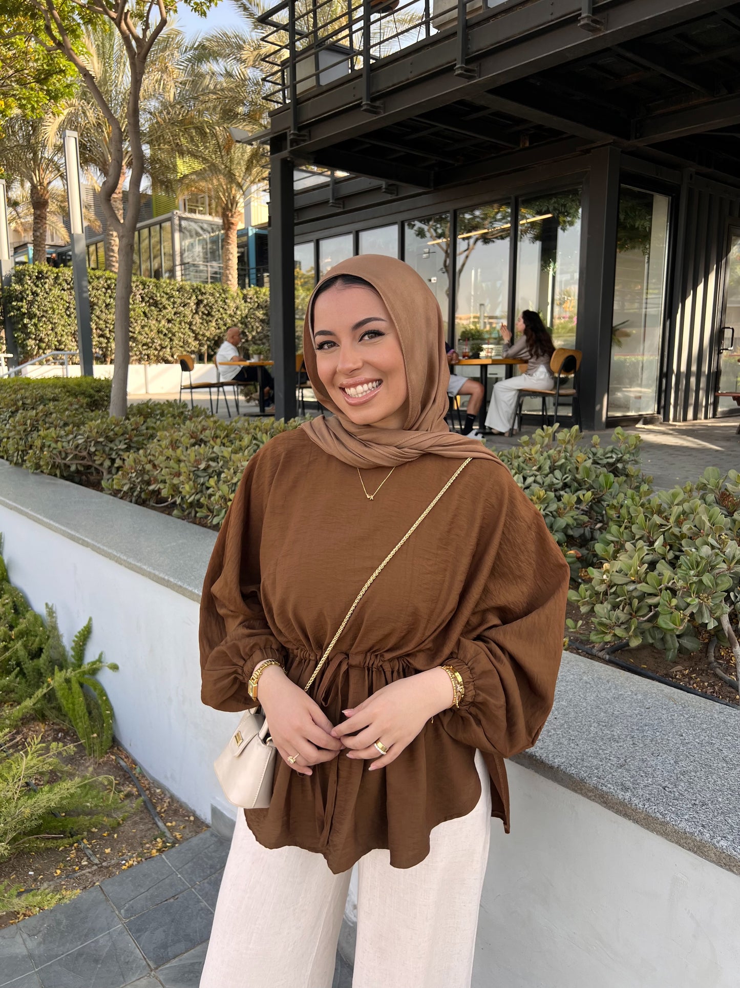 ELLIE BLOUSE BROWN