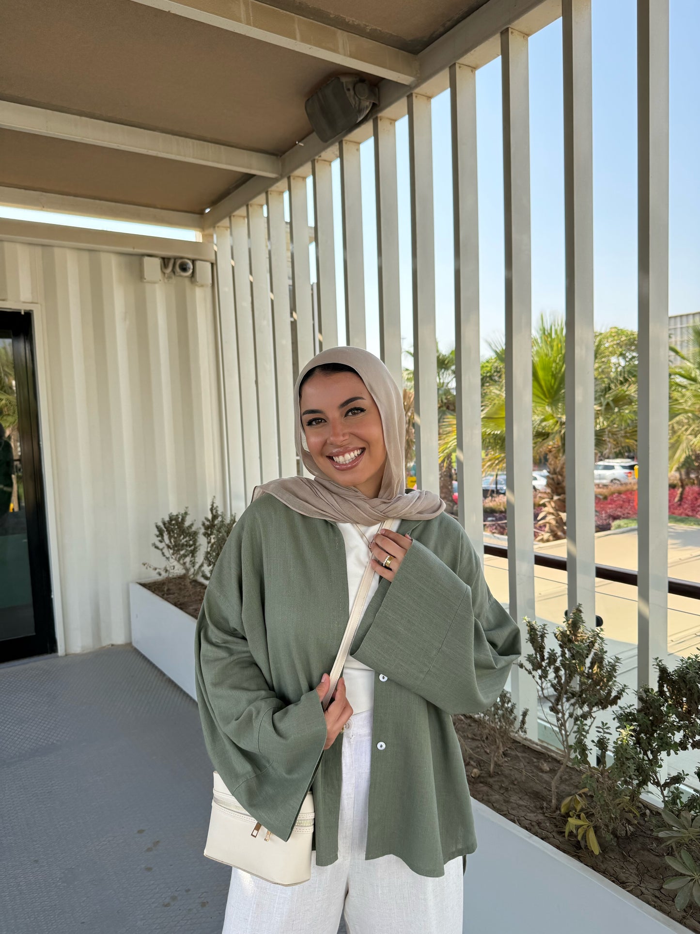 LINEN SHIRT IN OLIVE