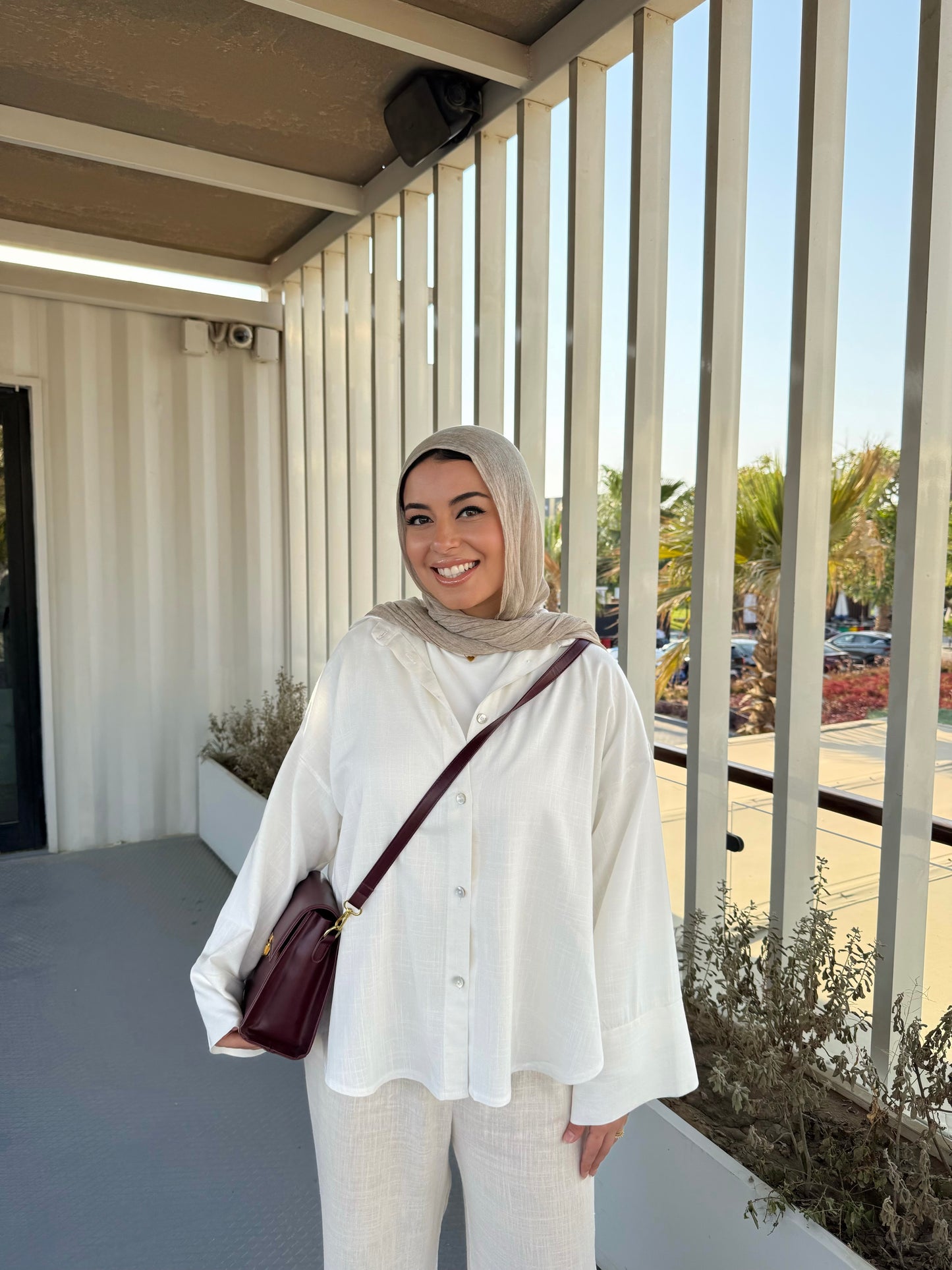 LINEN SHIRT IN WHITE