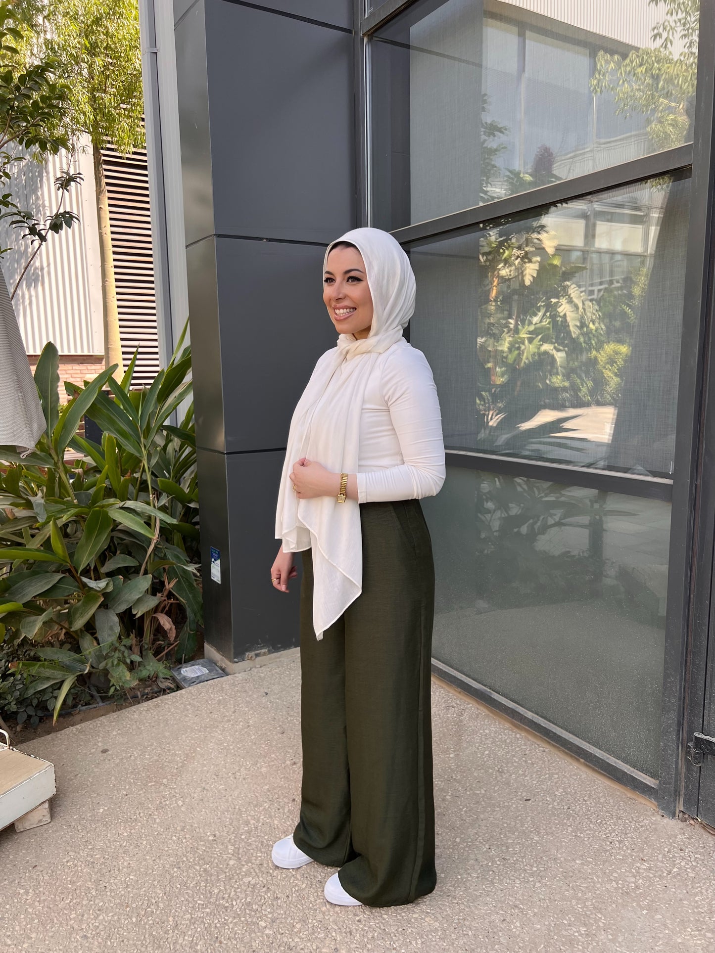 OLIVE LINEN PANTS