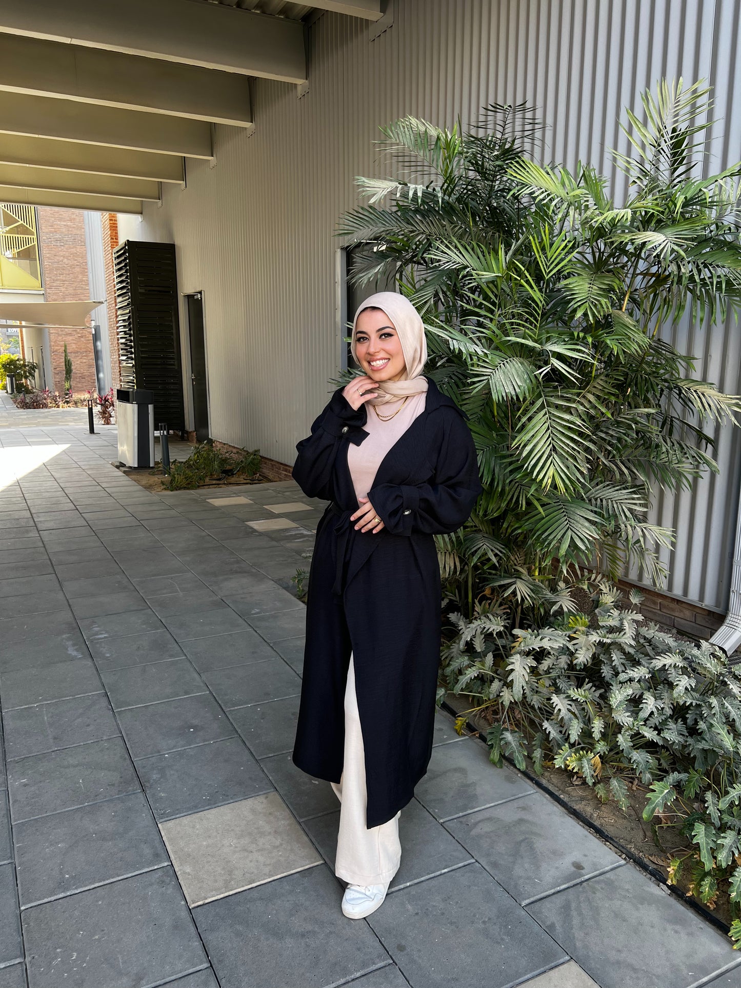AMUNI LINEN TRENCH BLACK