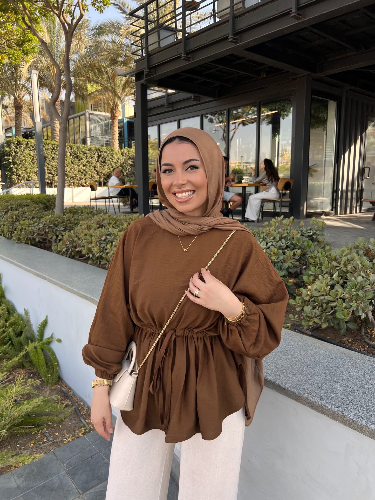 ELLIE BLOUSE BROWN