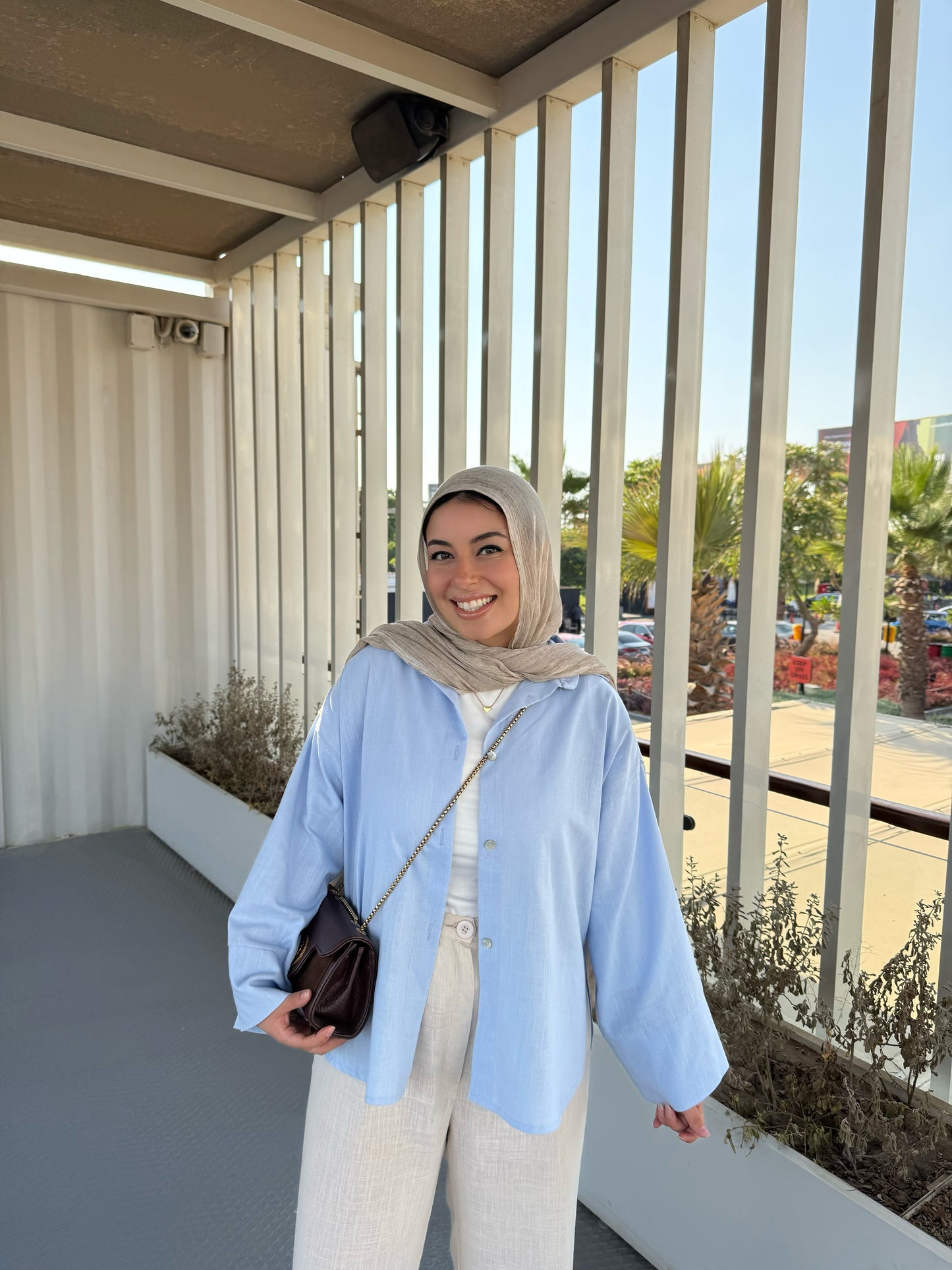 LINEN SHIRT IN SKY BLUE