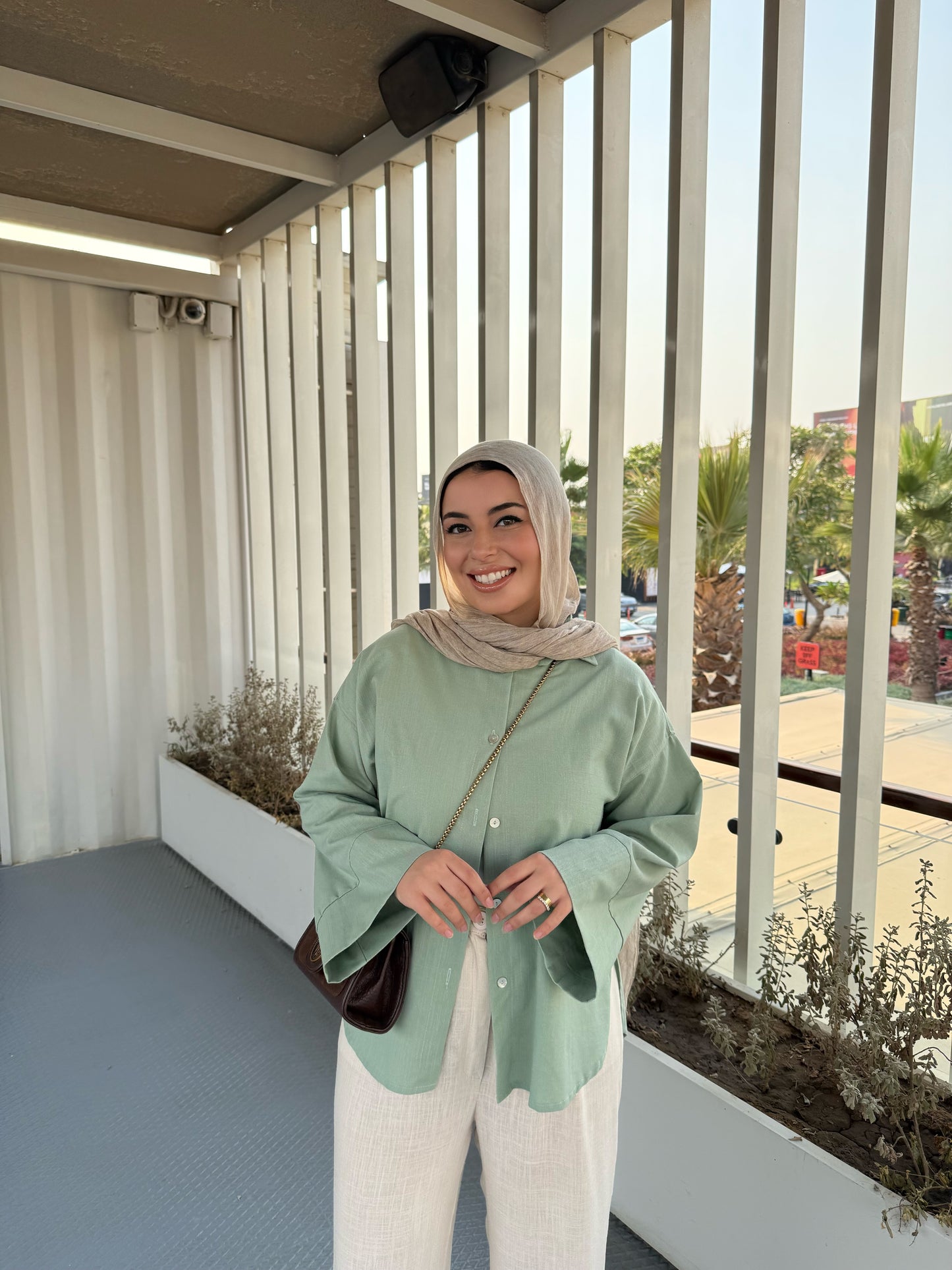 LINEN SHIRT IN MINT