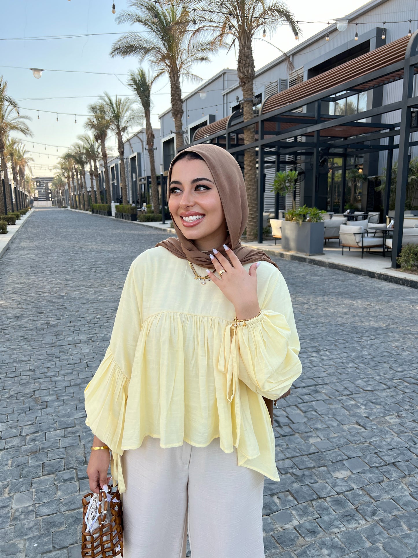 MIRA BLOUSE PASTEL YELLOW