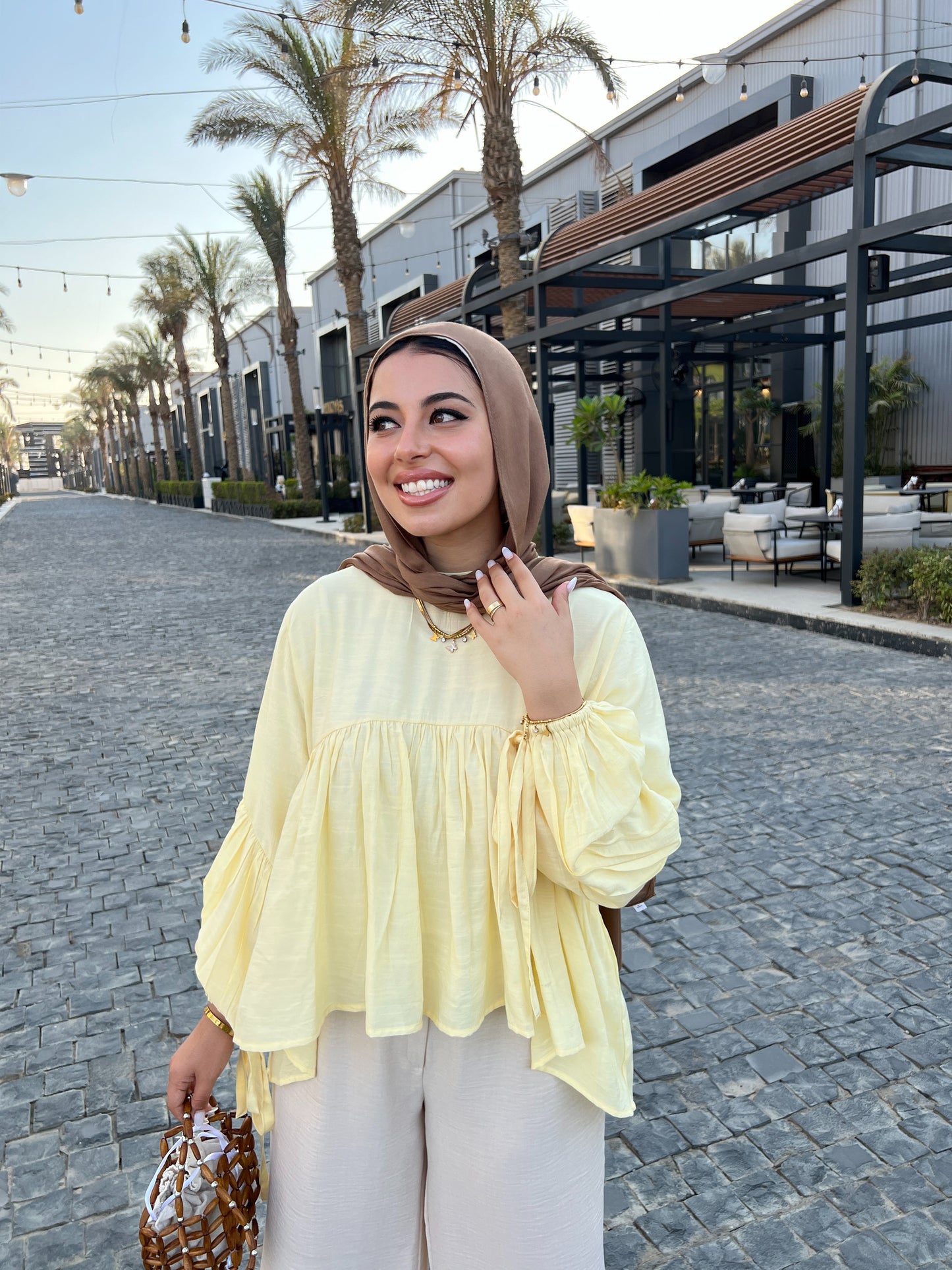 MIRA BLOUSE PASTEL YELLOW