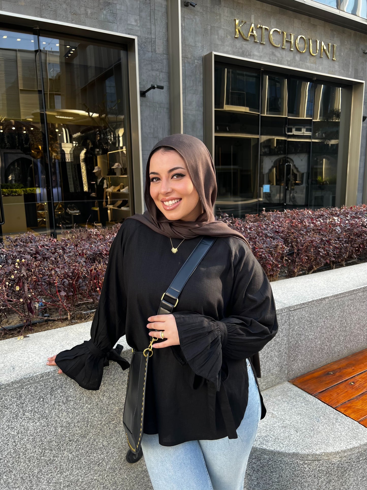 RHYA TOP BLACK