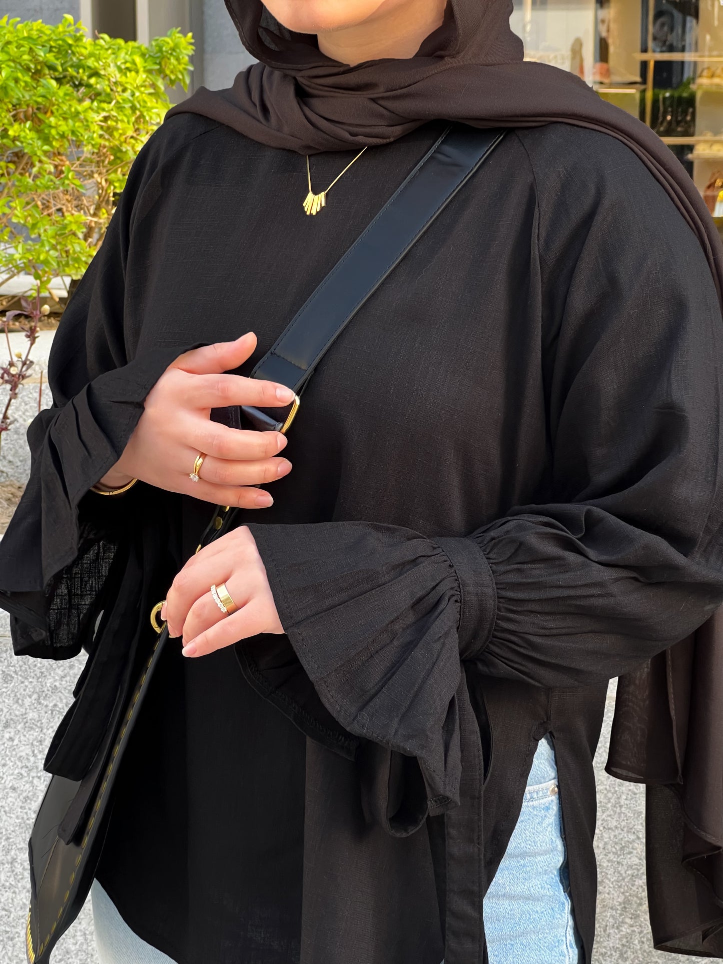 RHYA TOP BLACK